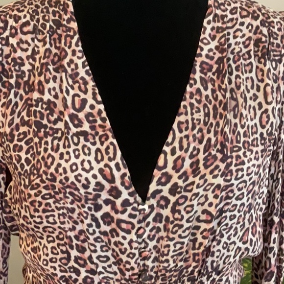 HALE BOB -  Tan Brown Sheath Dress V-Neck Bishop Slit Sleeve - Picture 3 of 7